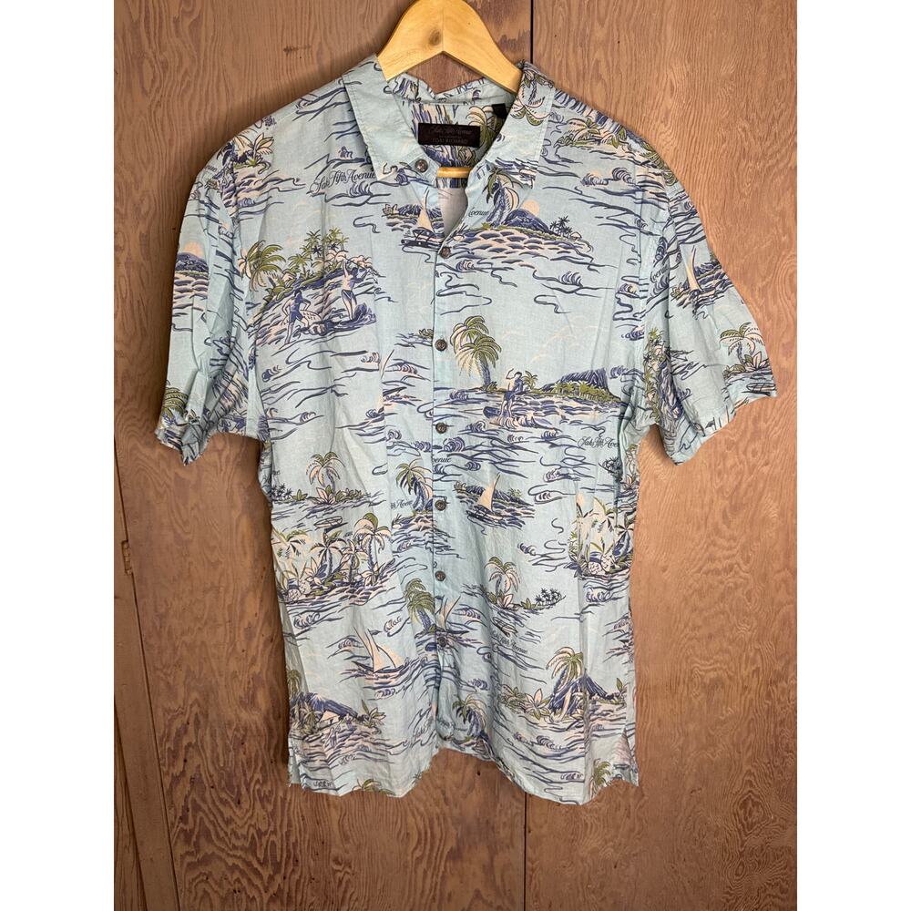 Saks Fifth Avenue Tori Richard Blue Beach
Button Down Aloha Shirt Men Size L - Picture 1 of 7
